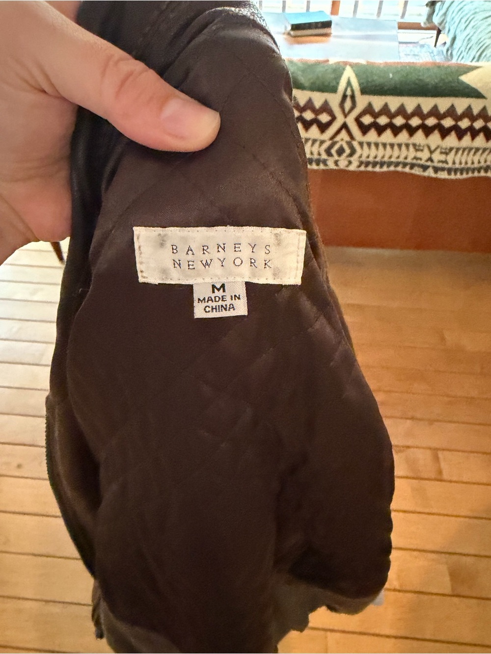 Subcategory selection for men's pants image